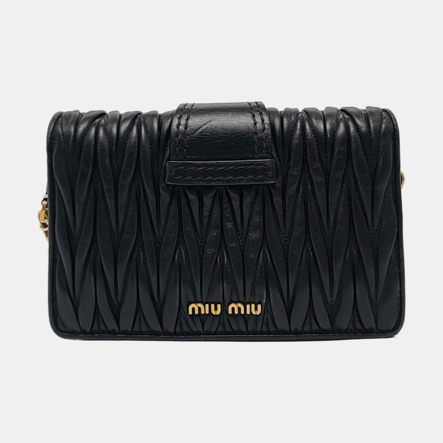 Authenticated pre-owned  Matelassé Lambskin Black - Shoulder Bag at Looply