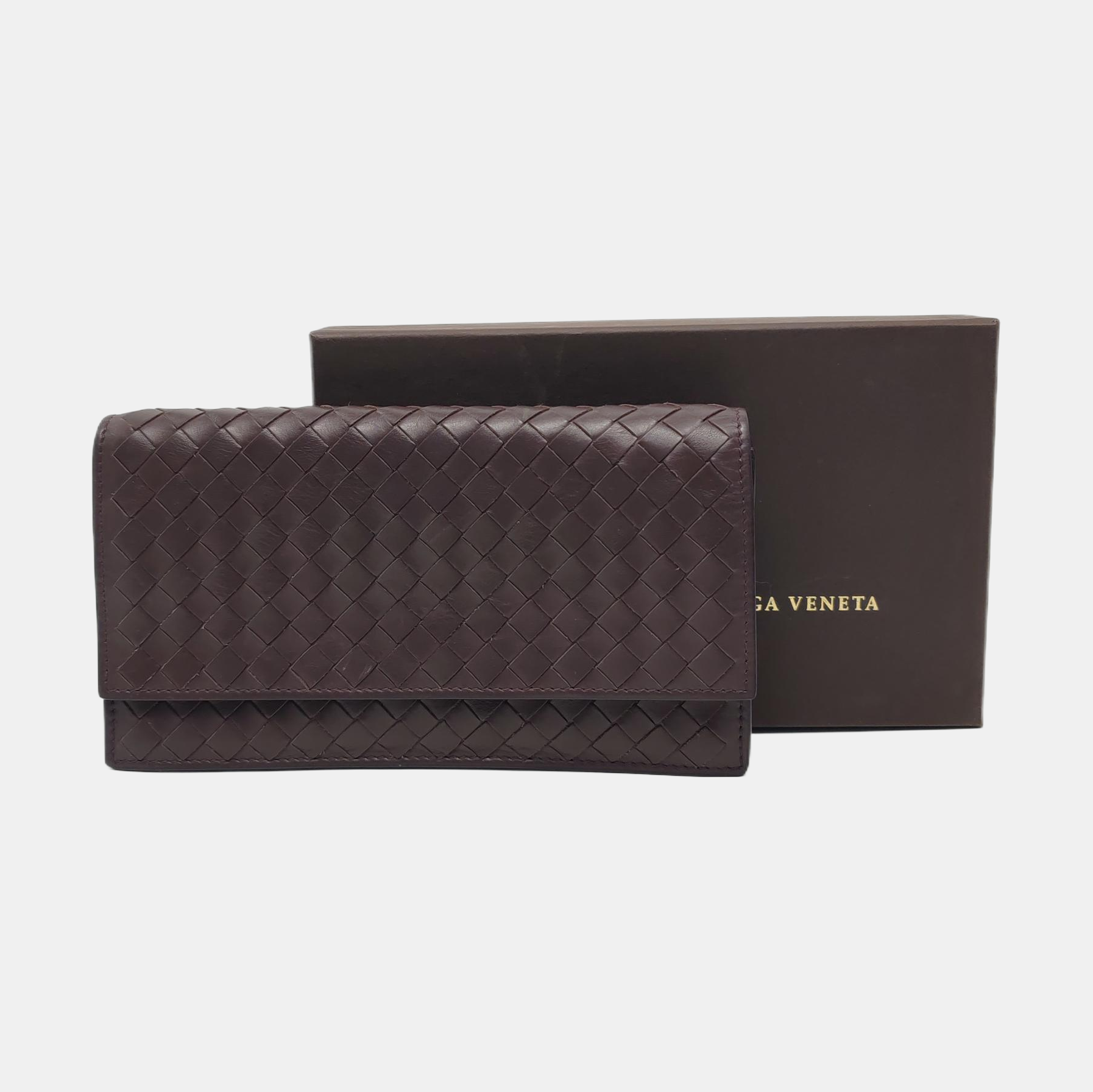 Authenticated pre-owned  Intrecciato Calfskin Brown Wallet - Wallet at Looply