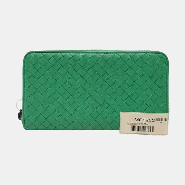 Authenticated pre-owned  Intrecciato Lambskin Green Wallet - Wallet at Looply
