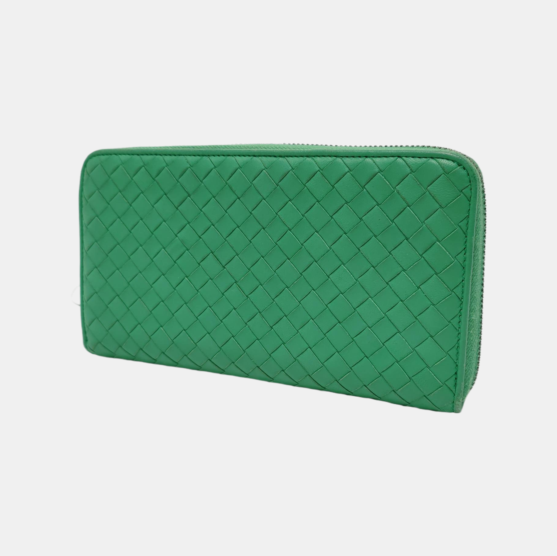 Authenticated pre-owned  Intrecciato Lambskin Green Wallet - Wallet at Looply