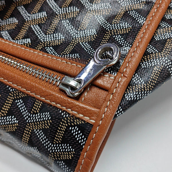 Saint Léger Coated Canvas Brown
