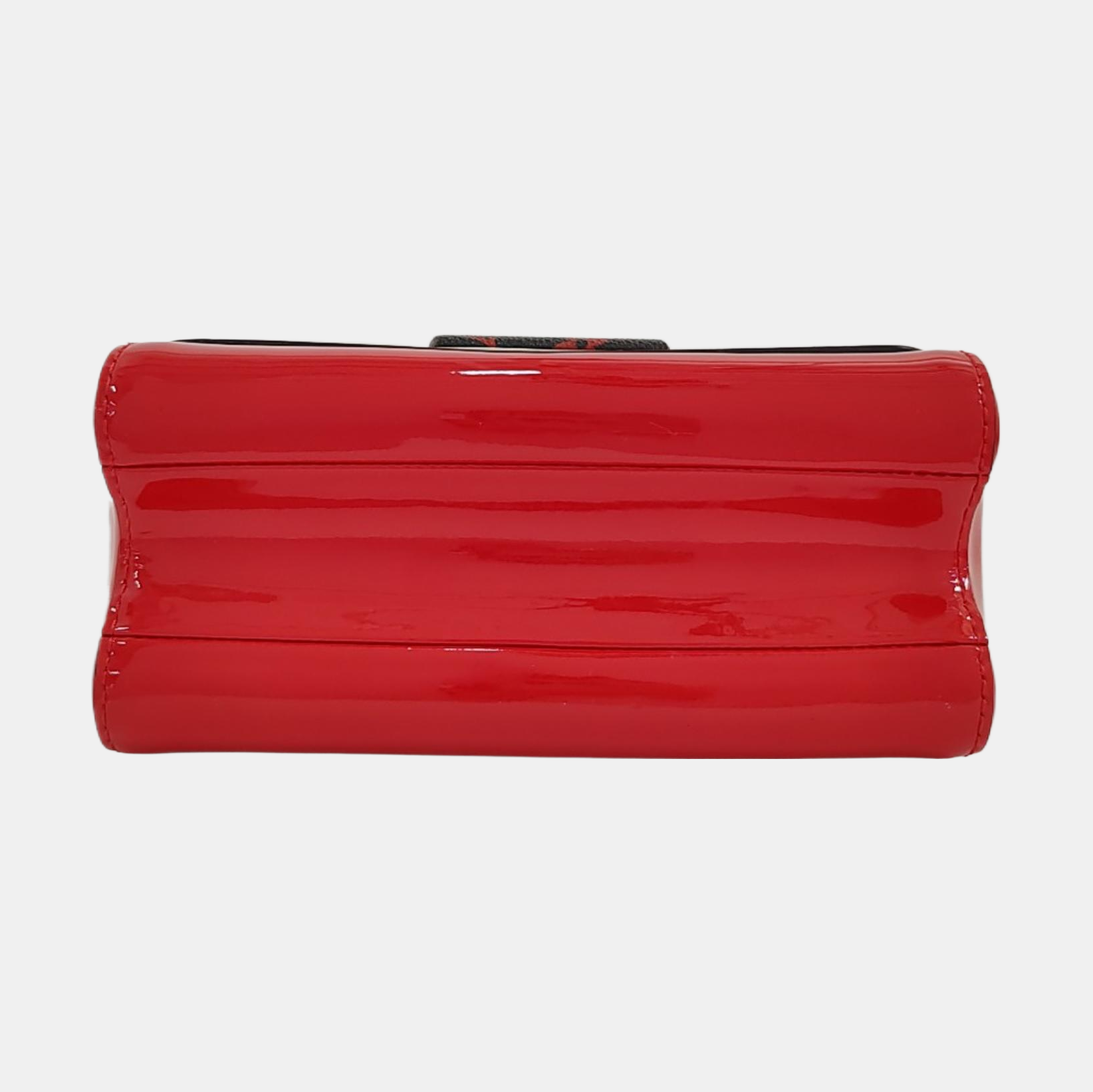 Authenticated pre-owned  Twist PM Monogram Patent Leather Red - Shoulder Bag at Looply