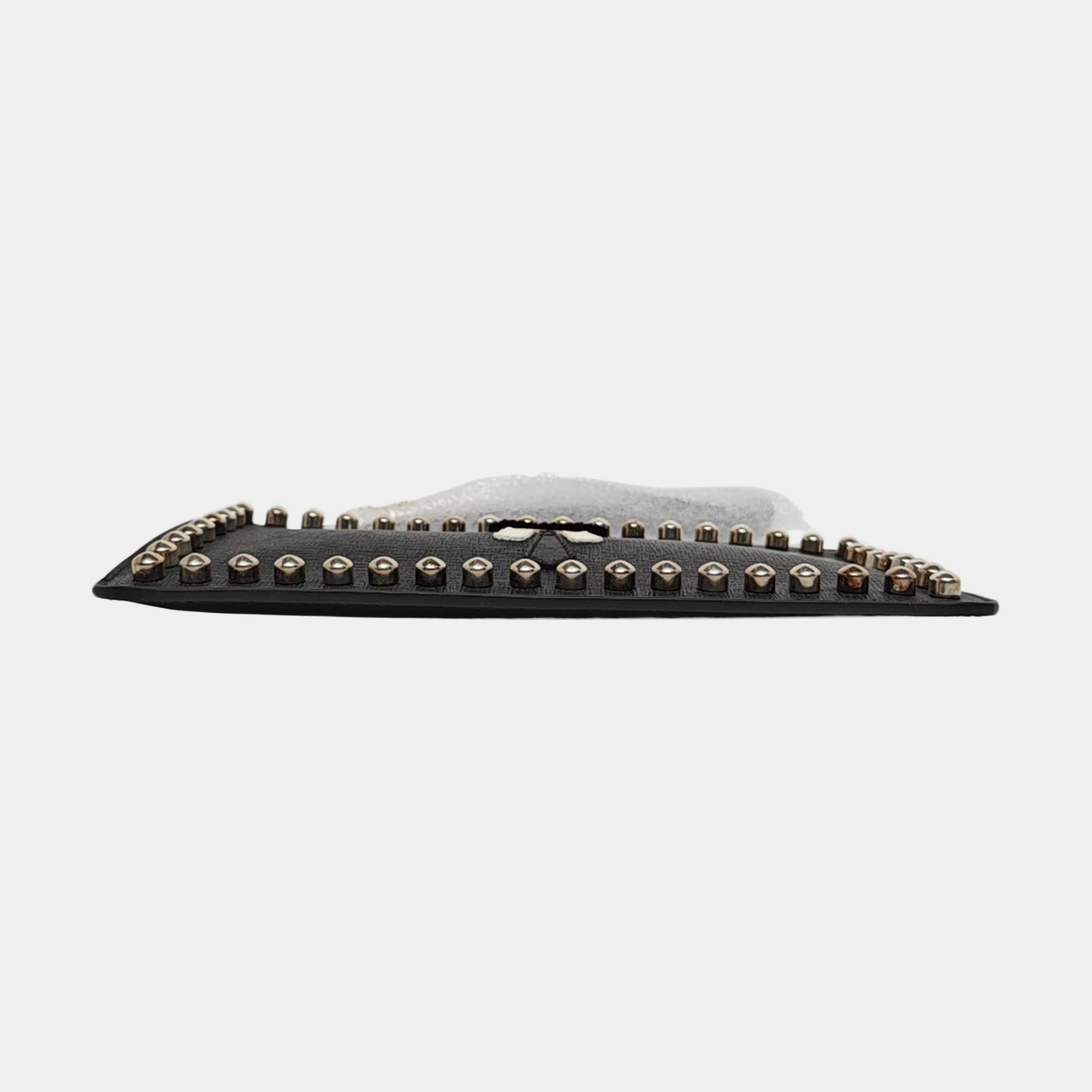 Authenticated pre-owned  Karlito Calfskin Black - Clutch at Looply