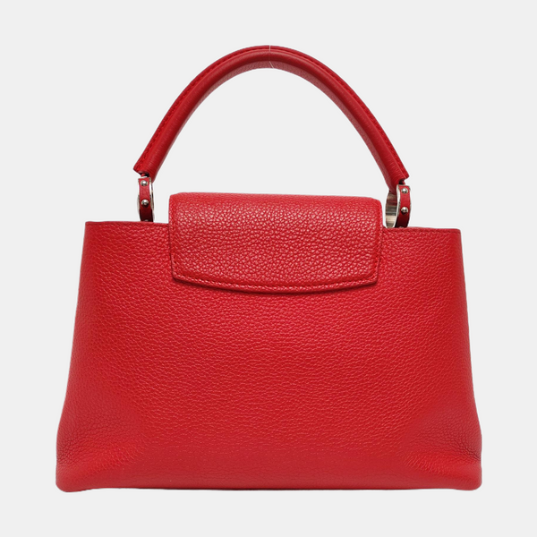 Authenticated pre-owned  Capucines MM Calfskin Red - Shoulder Bag at Looply