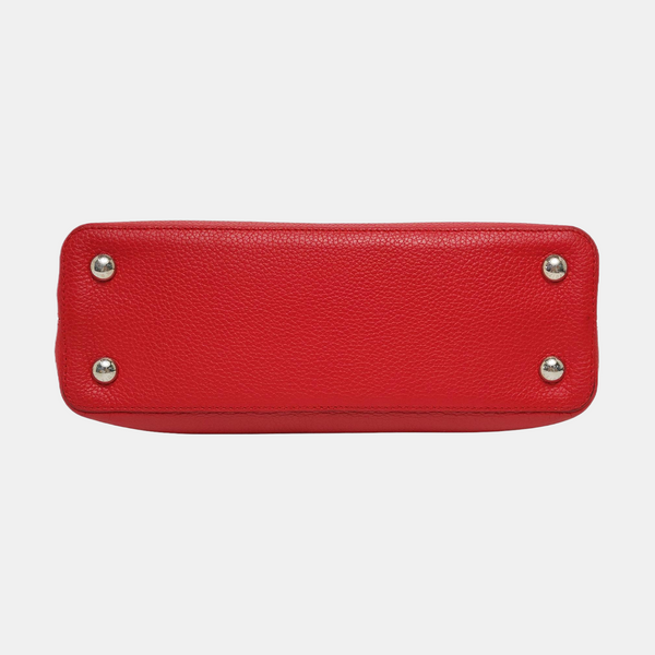 Authenticated pre-owned  Capucines MM Calfskin Red - Shoulder Bag at Looply