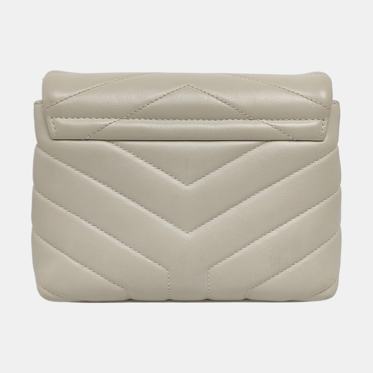 Authenticated pre-owned  Loulou Calfskin Gray - Shoulder Bag at Looply