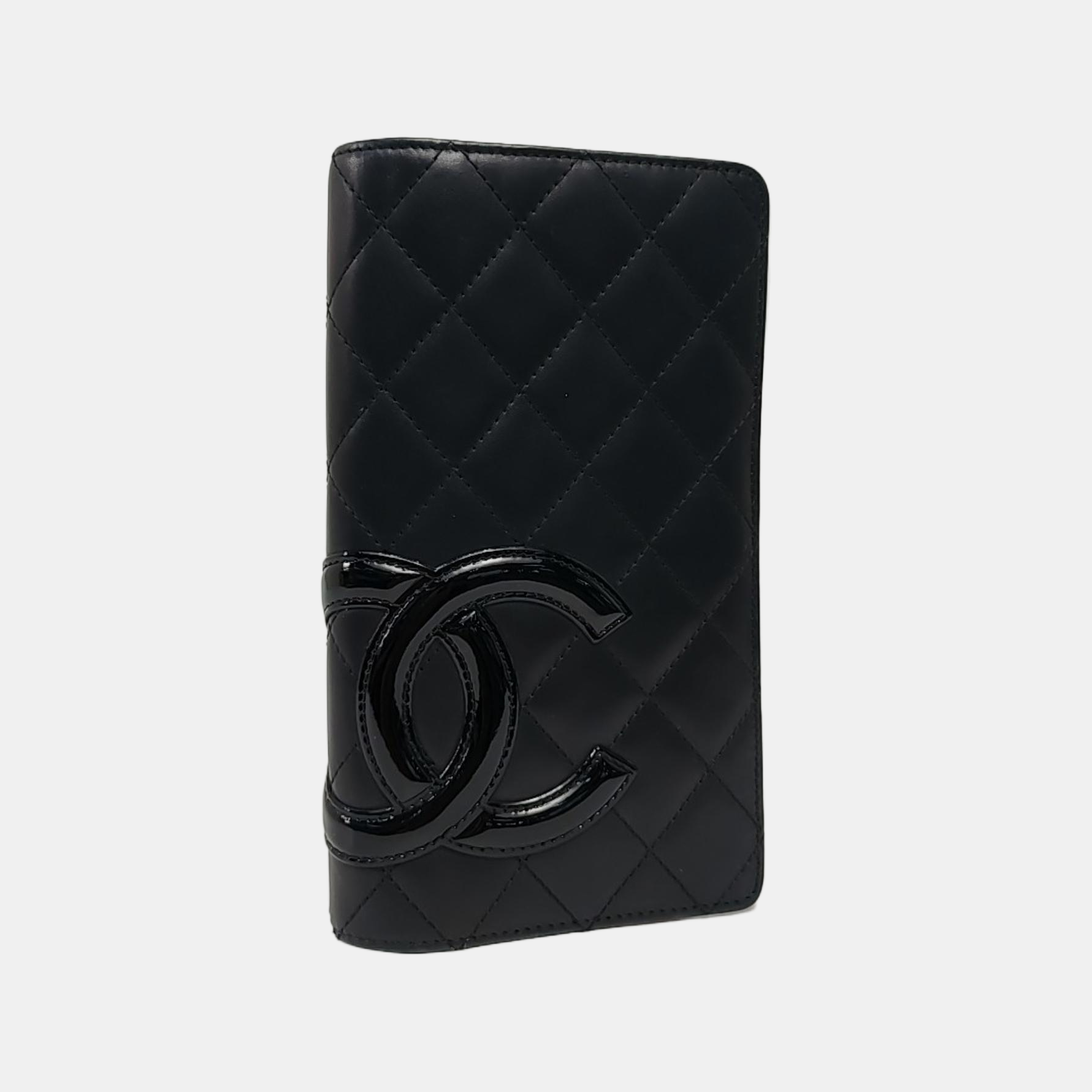 Authenticated pre-owned  Cambon Quilted Calfskin Black Wallet - Wallet at Looply