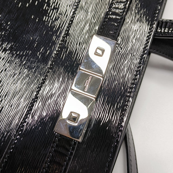 MANHATTAN Calfskin Black