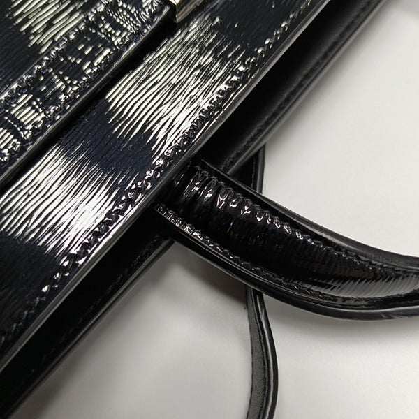 MANHATTAN Calfskin Black