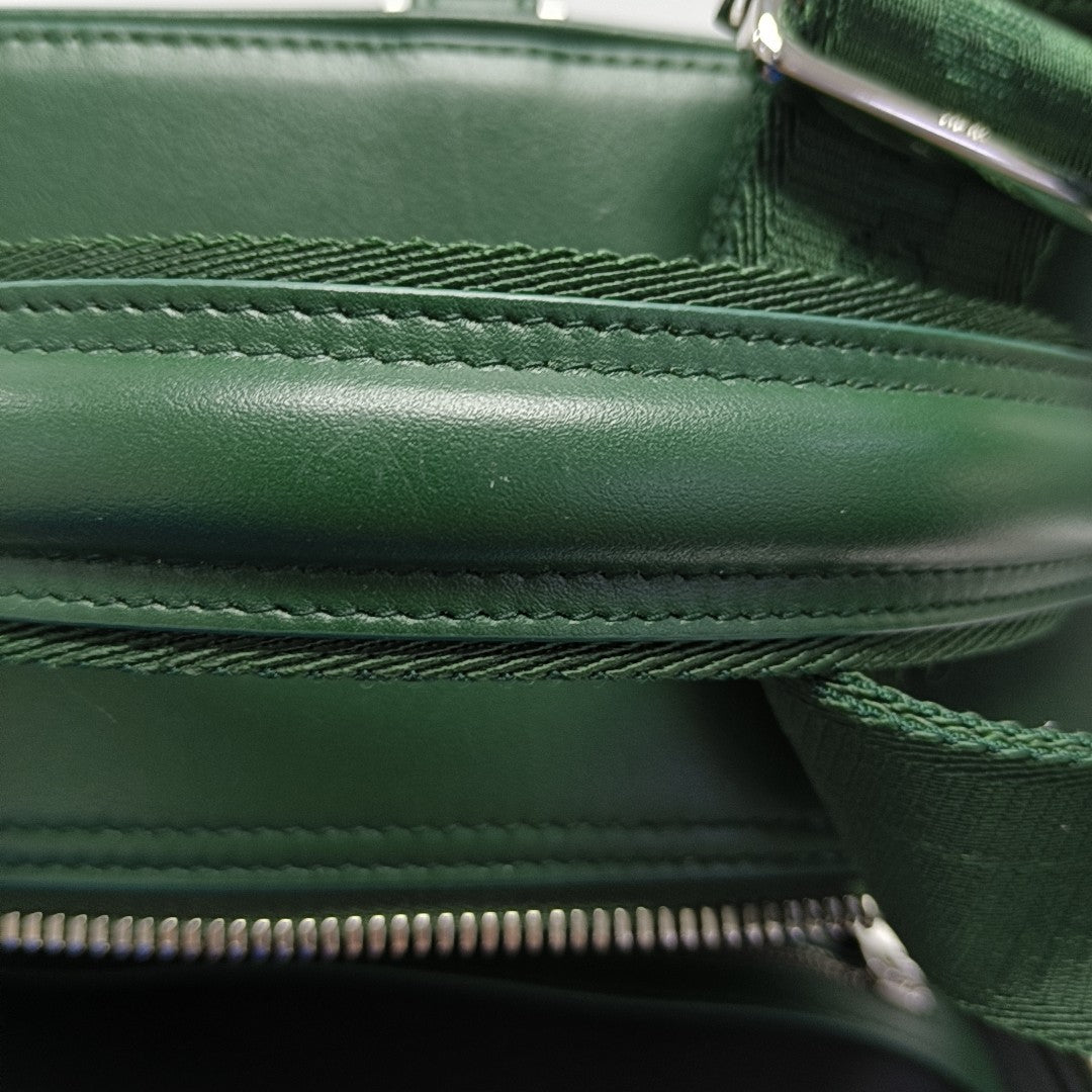 World Tour Large Calfskin Green