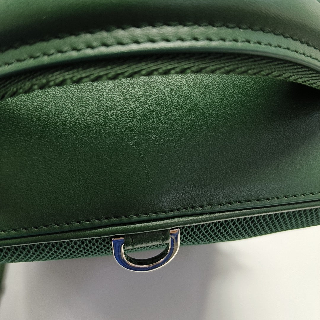 World Tour Large Calfskin Green