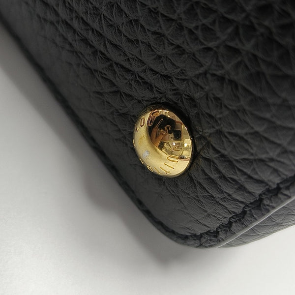 Authenticated pre-owned  Capucines Mini Calfskin Black - Shoulder Bag at Looply