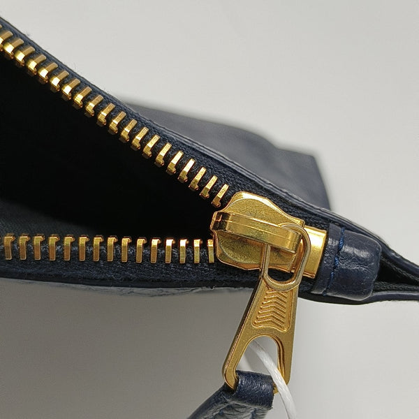 Authenticated pre-owned  Classic City Lambskin Blue - Clutch at Looply