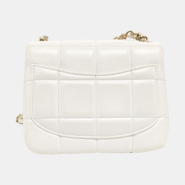 Authenticated pre-owned  Classic Flap Medium Lambskin White - Crossbody Bag at Looply