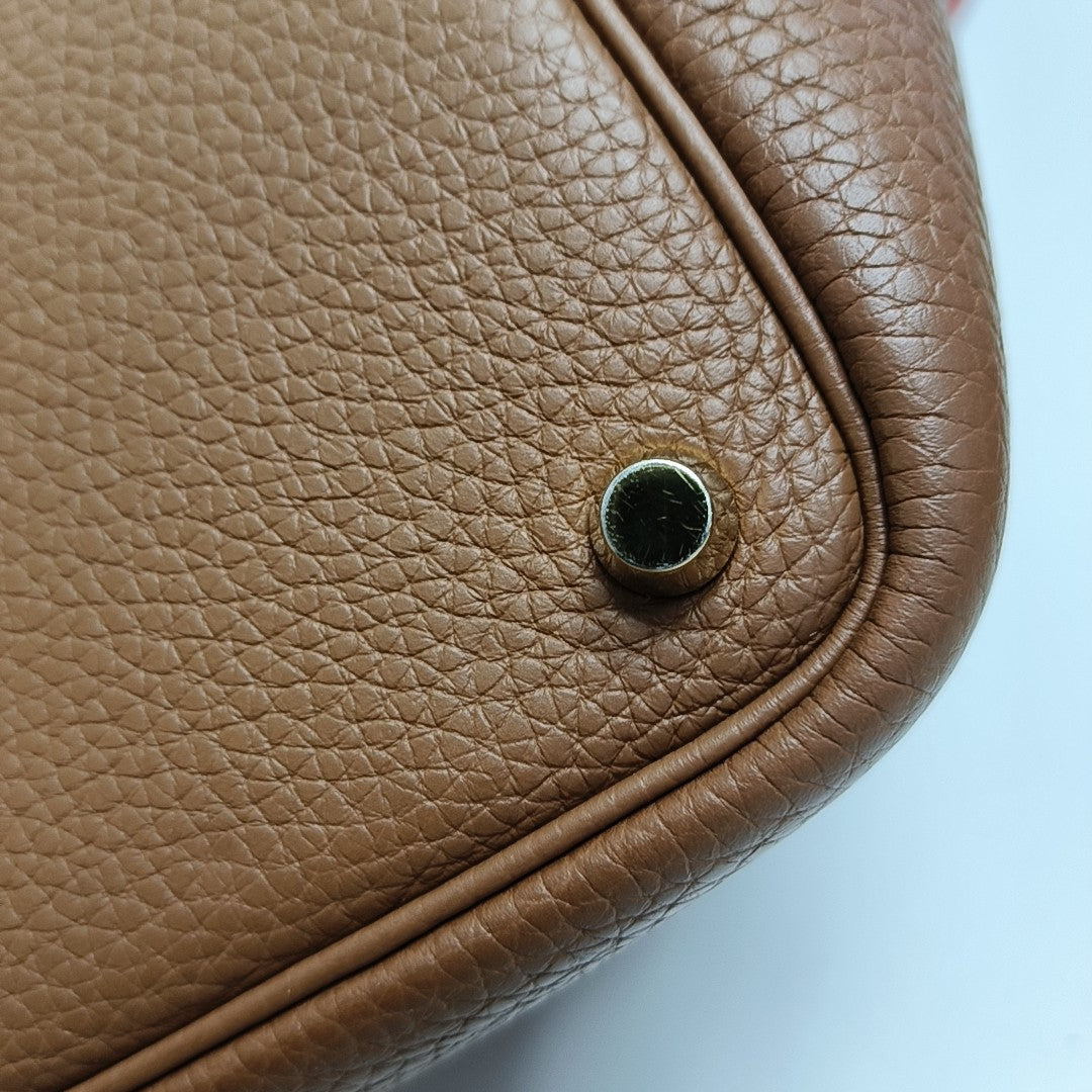 Authenticated pre-owned  Picotin Lock 18 Clemence Multicolor - Top Handle Bag at Looply