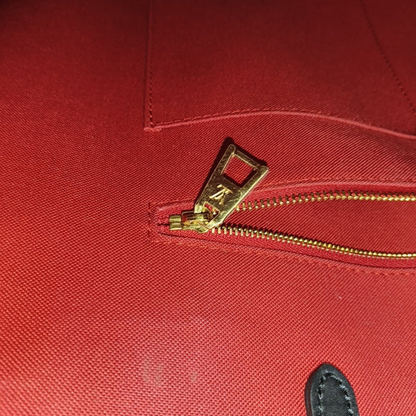 Authenticated pre-owned  Onthego GM Monogram Coated Canvas Brown - Shoulder Bag at Looply