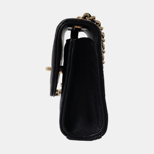 Authenticated pre-owned  Trendy CC Quilted Lambskin Black - Crossbody Bag at Looply
