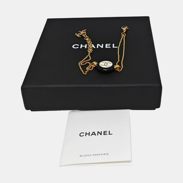 Pulsera de metal dorado
