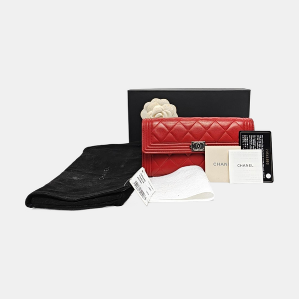 Authenticated pre-owned  Boy Chanel WOC Quilted Lambskin Red Wallet - Wallet at Looply