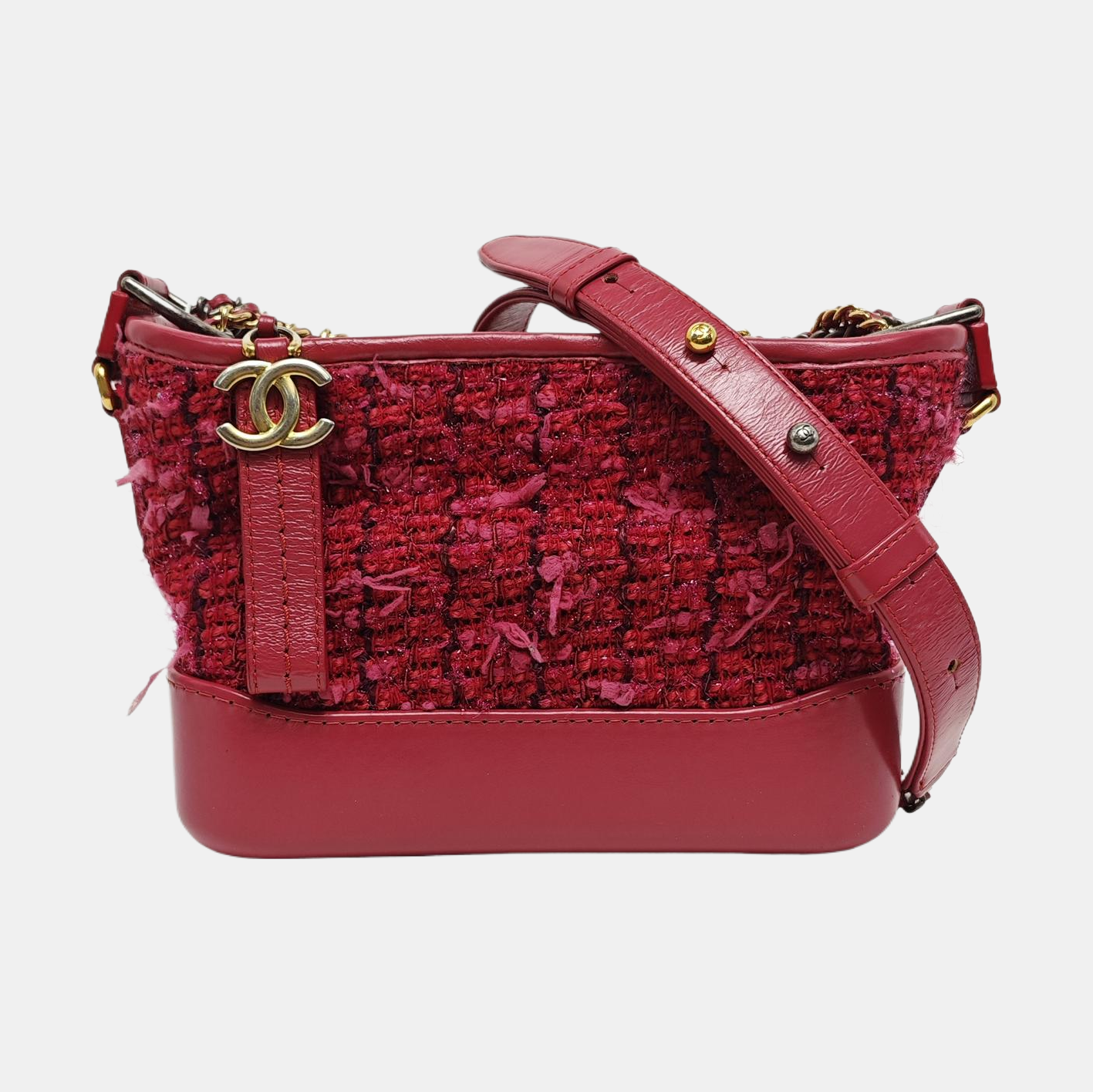 Authenticated pre-owned  Gabrielle Small Wool Red - Shoulder Bag at Looply