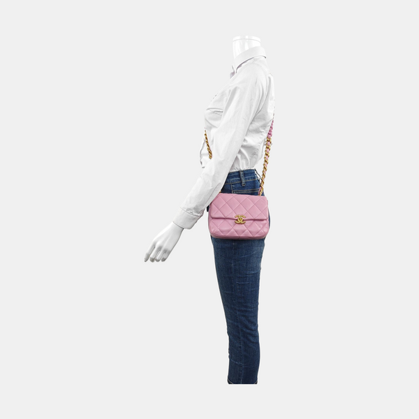 Authenticated pre-owned  Classic Flap Mini Square Quilted Lambskin Pink - Crossbody Bag at Looply