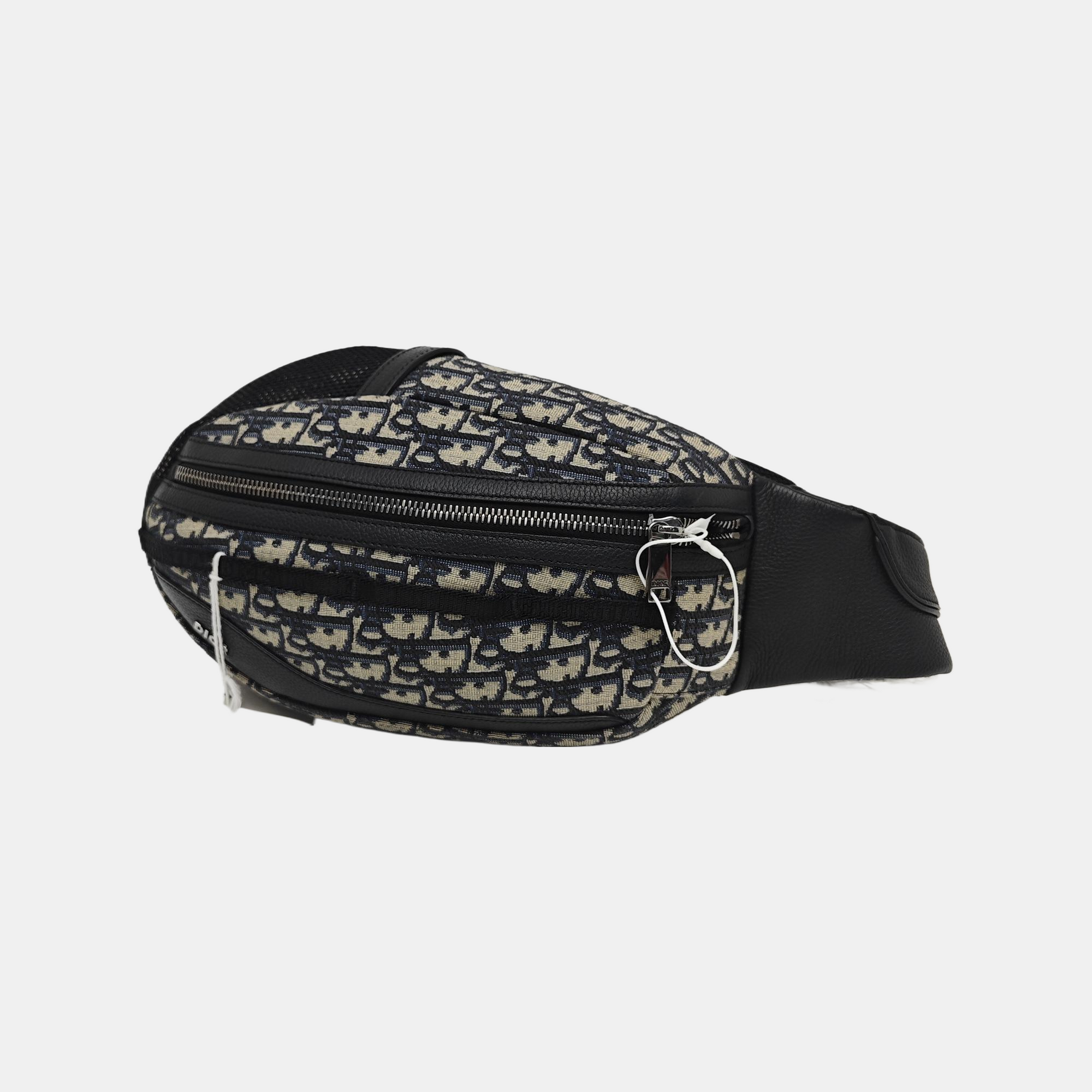 Authenticated pre-owned  Issimo Double Saddle Monogram Canvas Black - Crossbody Bag at Looply