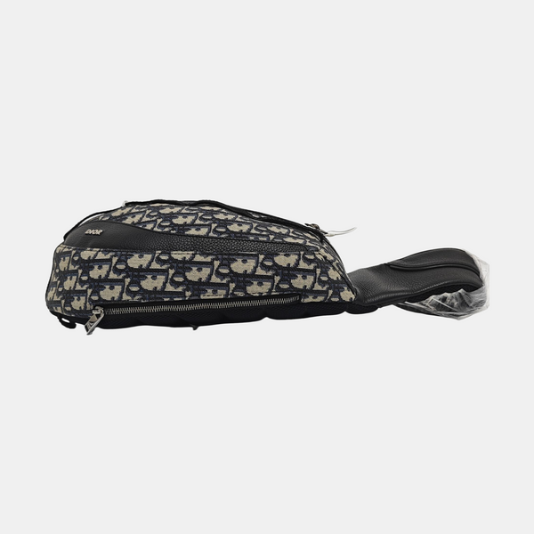 Authenticated pre-owned  Issimo Double Saddle Monogram Canvas Black - Crossbody Bag at Looply
