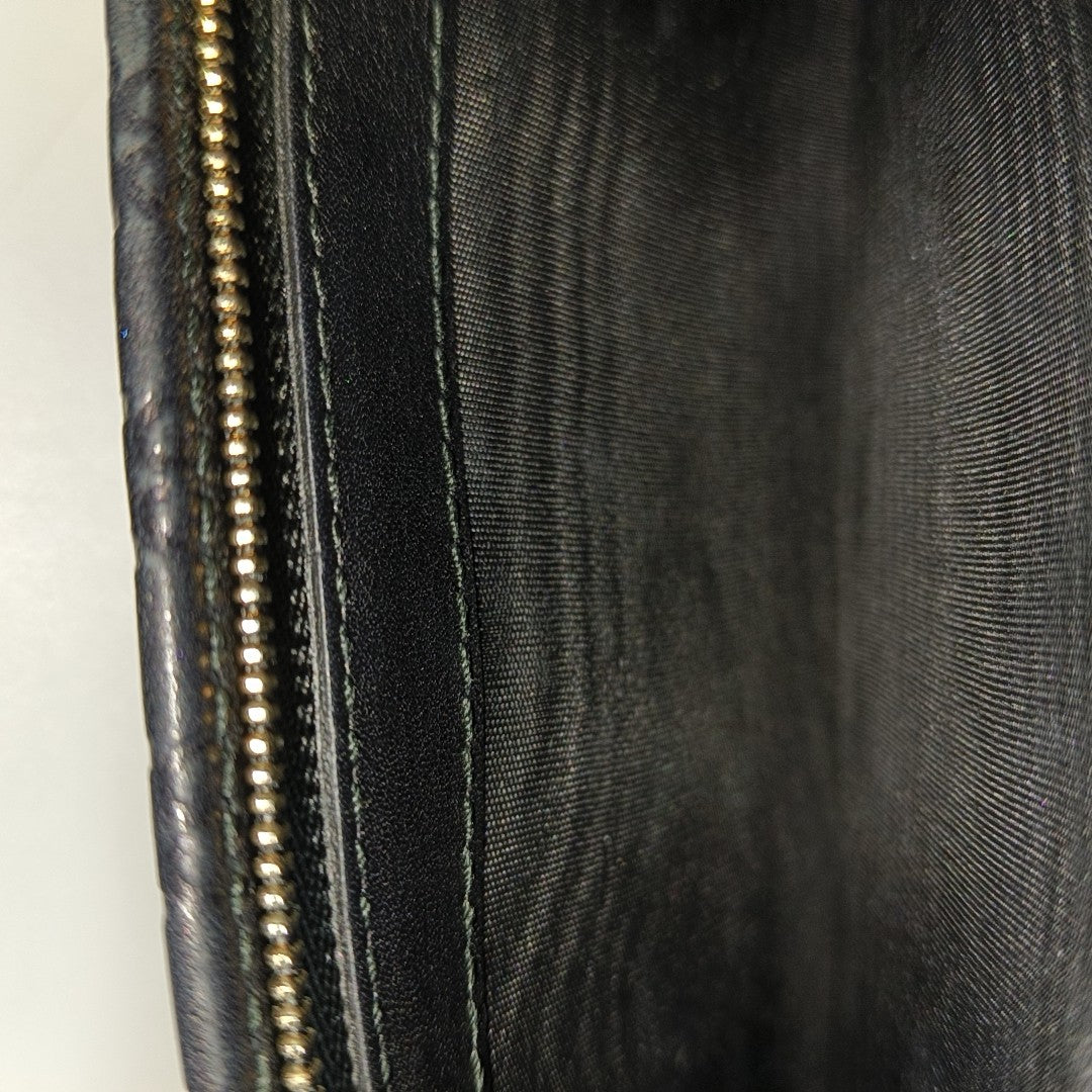 Authenticated pre-owned  Microguccissima Monogram Calfskin Black Wallet - Wallet at Looply