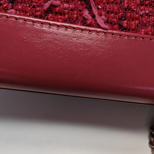 Authenticated pre-owned  Gabrielle Small Wool Red - Shoulder Bag at Looply
