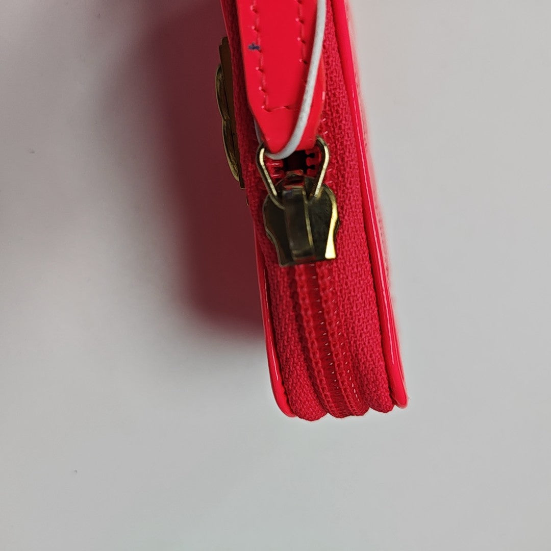 Authenticated pre-owned  Boy Chanel Quilted Patent Calfskin Pink Card Holder - Card Holder at Looply