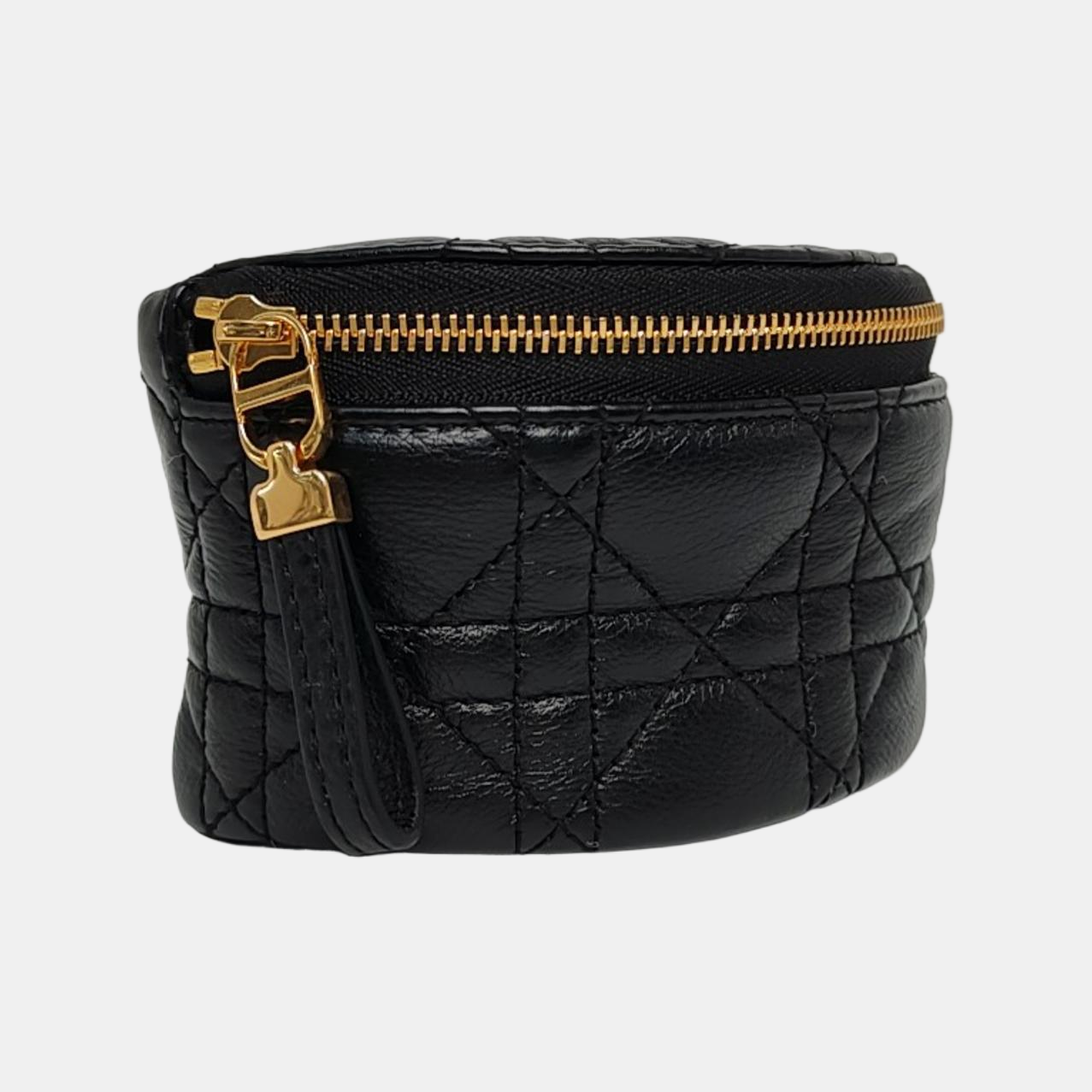 Authenticated pre-owned  Dior Caro Calfskin Black - Clutch at Looply