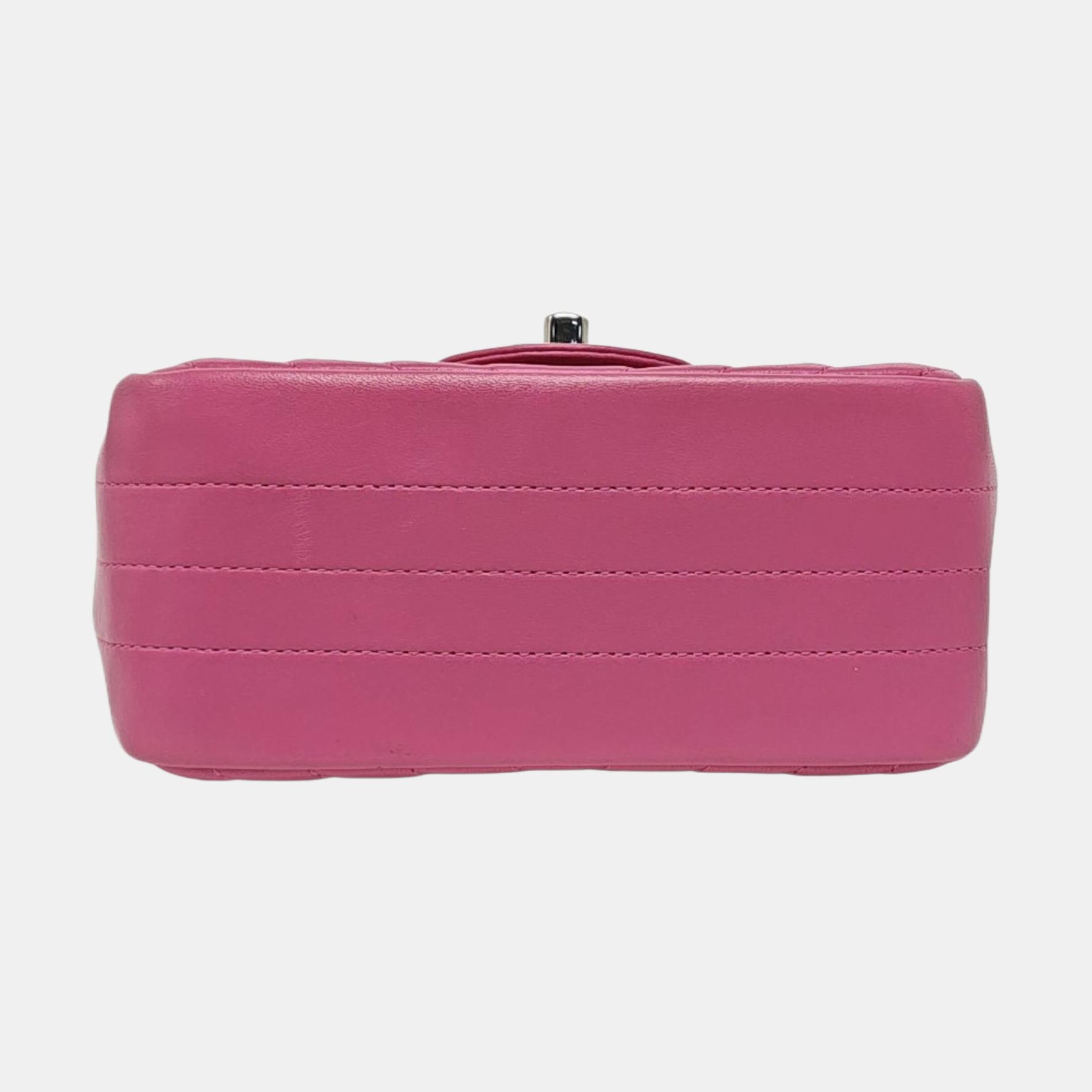 Authenticated pre-owned  Classic Flap Mini Square Chevron Lambskin Pink - Crossbody Bag at Looply