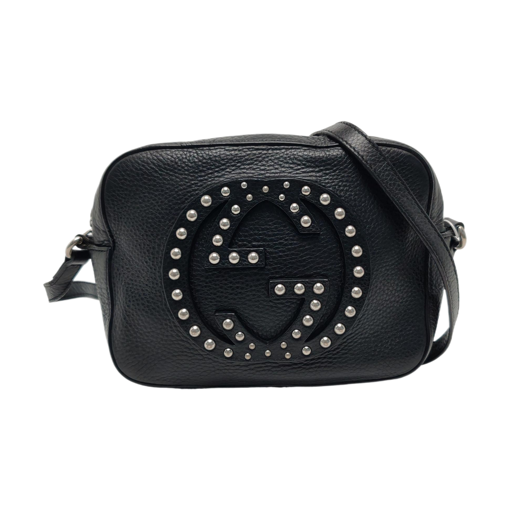 Authenticated pre-owned  Soho Small Calfskin Black - Shoulder Bag at Looply