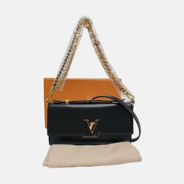 Authenticated pre-owned  Capucines Calfskin Black - Shoulder Bag at Looply