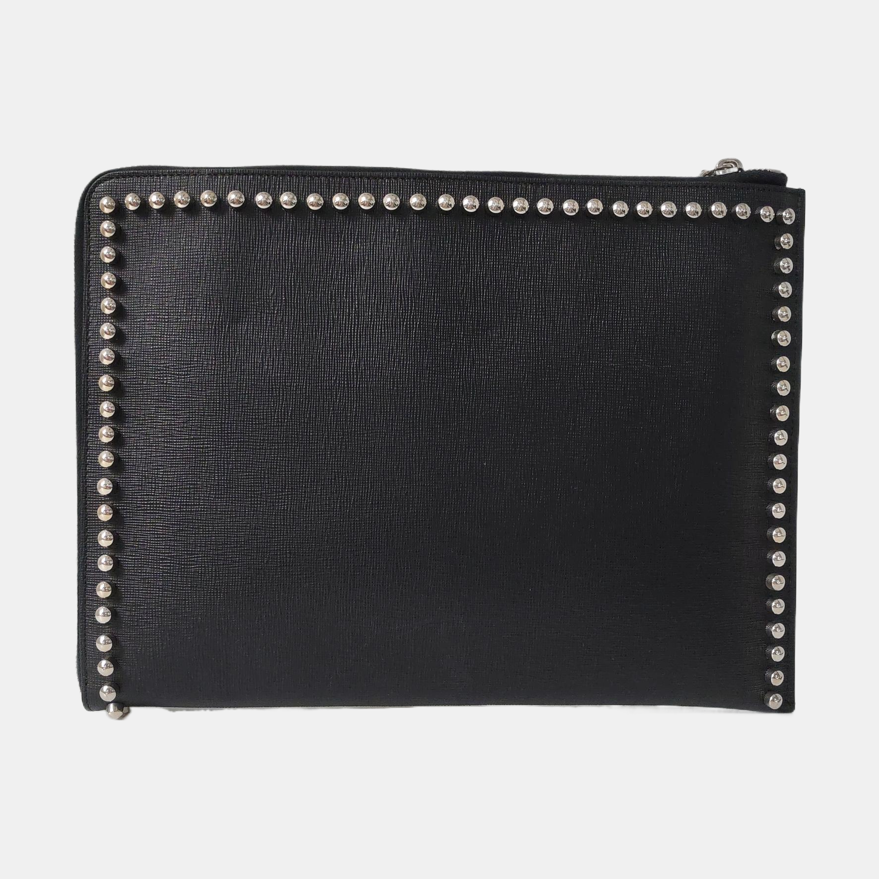 Authenticated pre-owned  Karlito Calfskin Black - Clutch at Looply