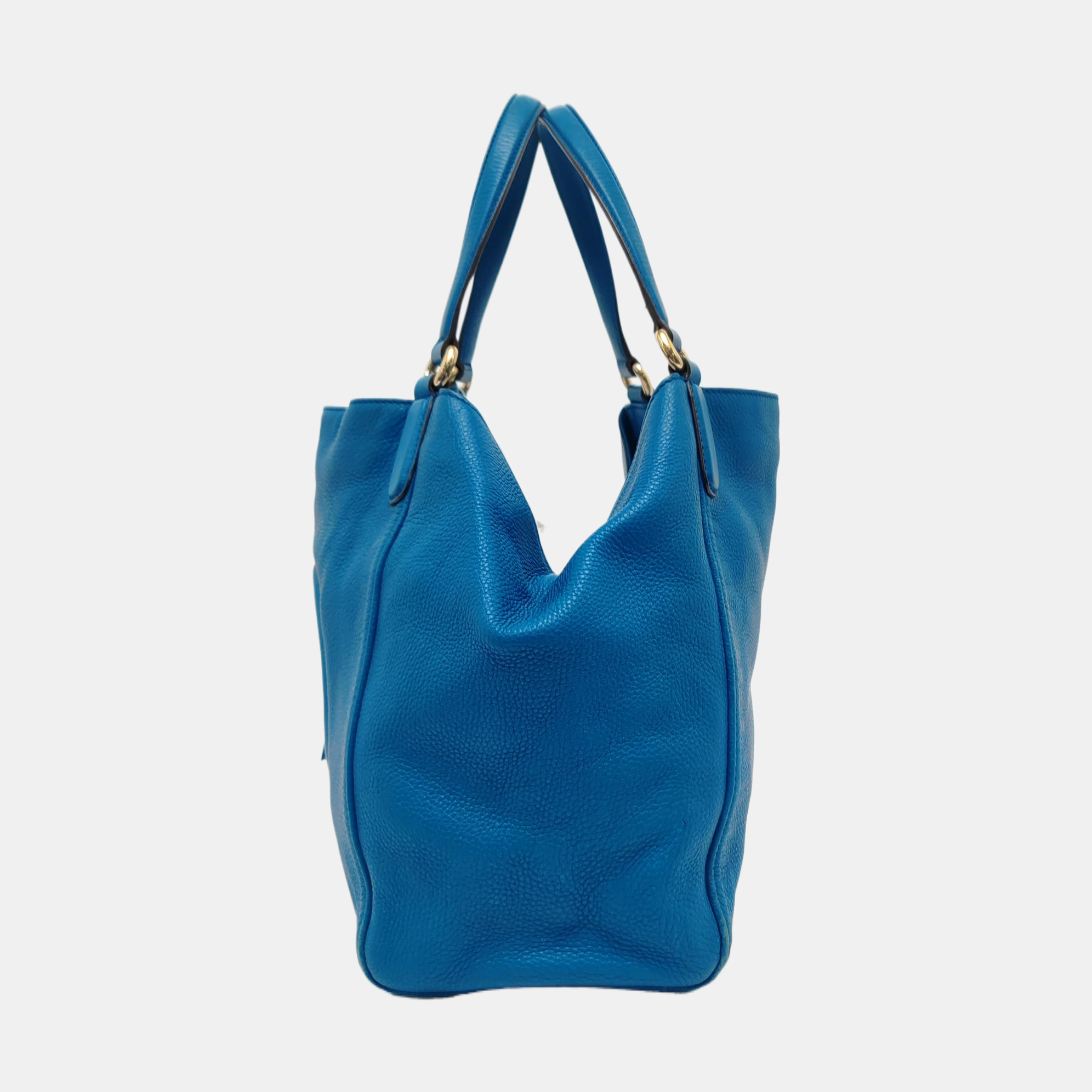Authenticated pre-owned  Soho Small Calfskin Blue - Shoulder Bag at Looply