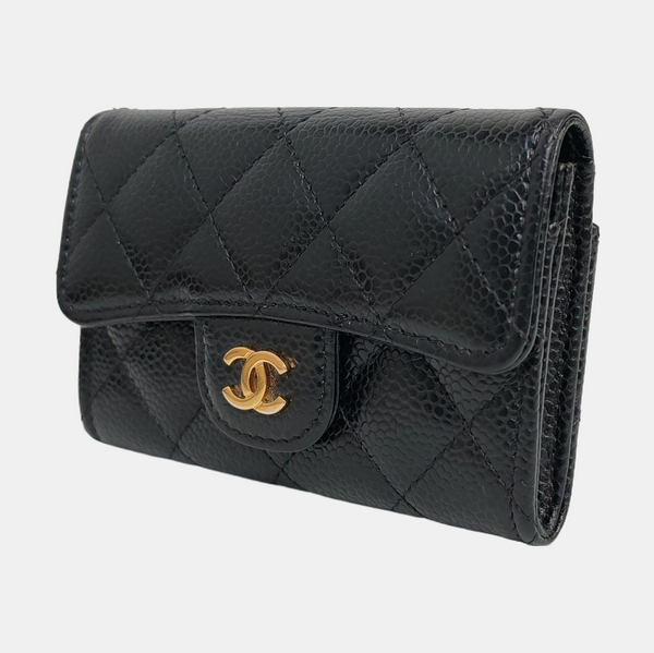 Authenticated pre-owned  Classic Flap Quilted Grained Calfskin Black - Clutch at Looply
