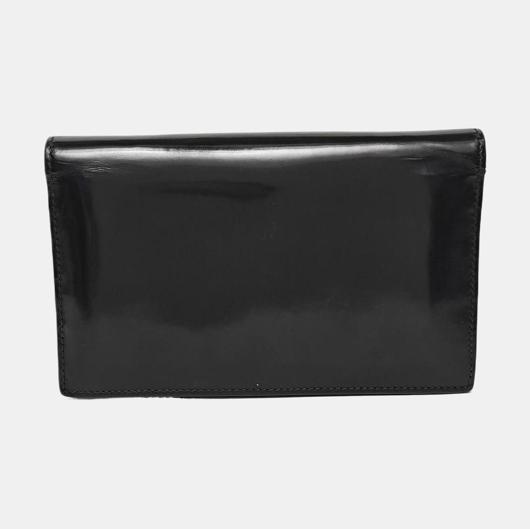 Authenticated pre-owned  Interlocking G Calfskin Black - Shoulder Bag at Looply