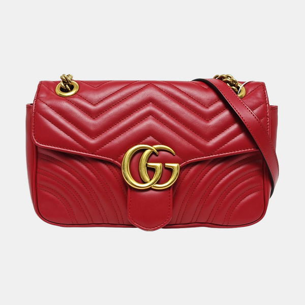 Authenticated pre-owned  GG Marmont Medium Calfskin Red - Crossbody Bag at Looply