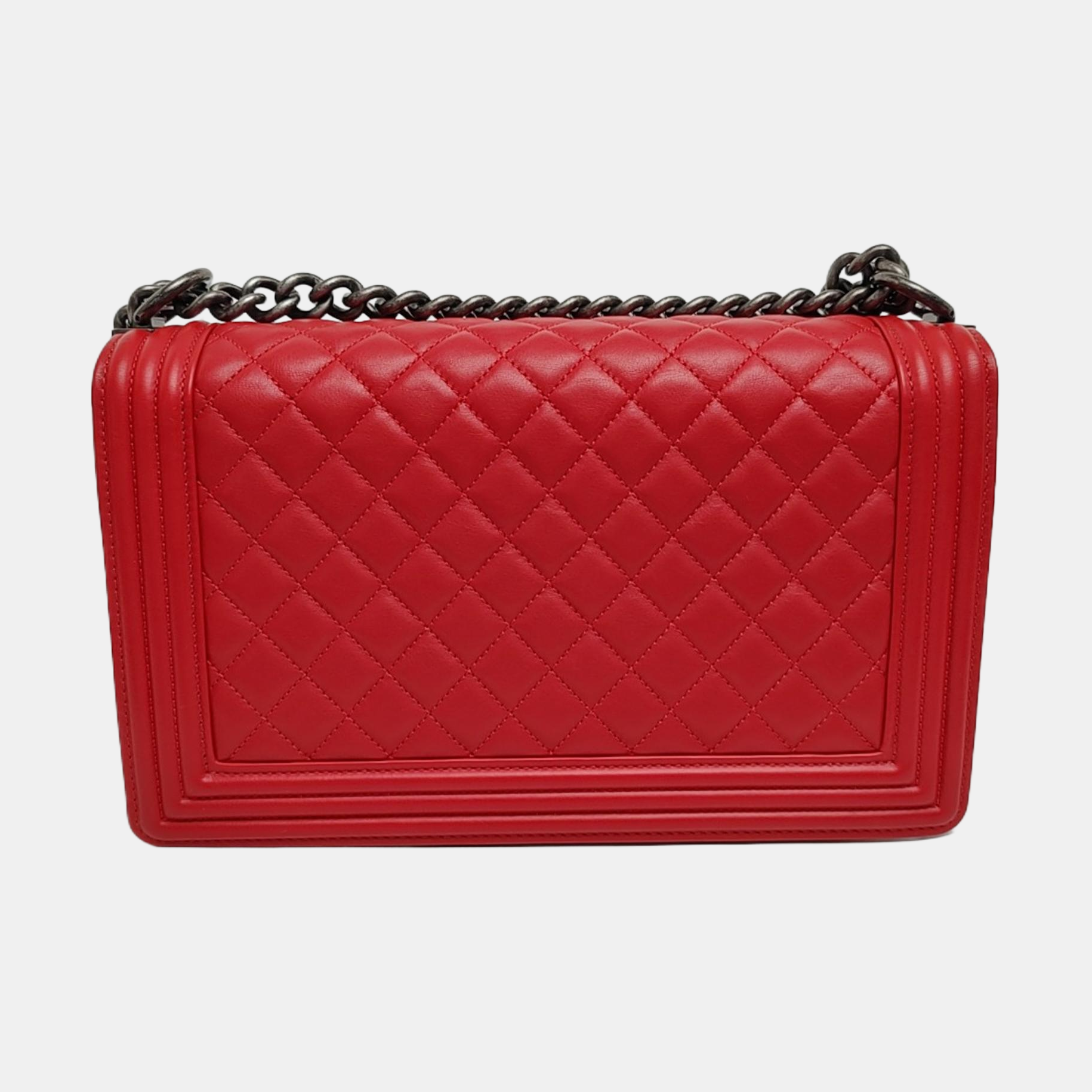 Authenticated pre-owned  Boy Chanel Large Quilted Calfskin Red - Shoulder Bag at Looply