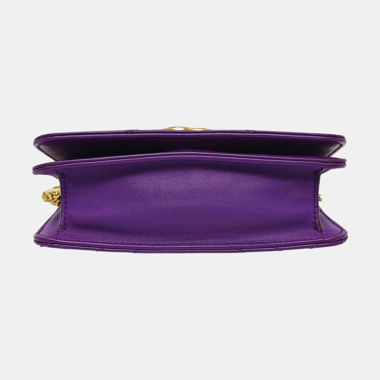 Authenticated pre-owned  GG Marmont Calfskin Purple - Crossbody Bag at Looply