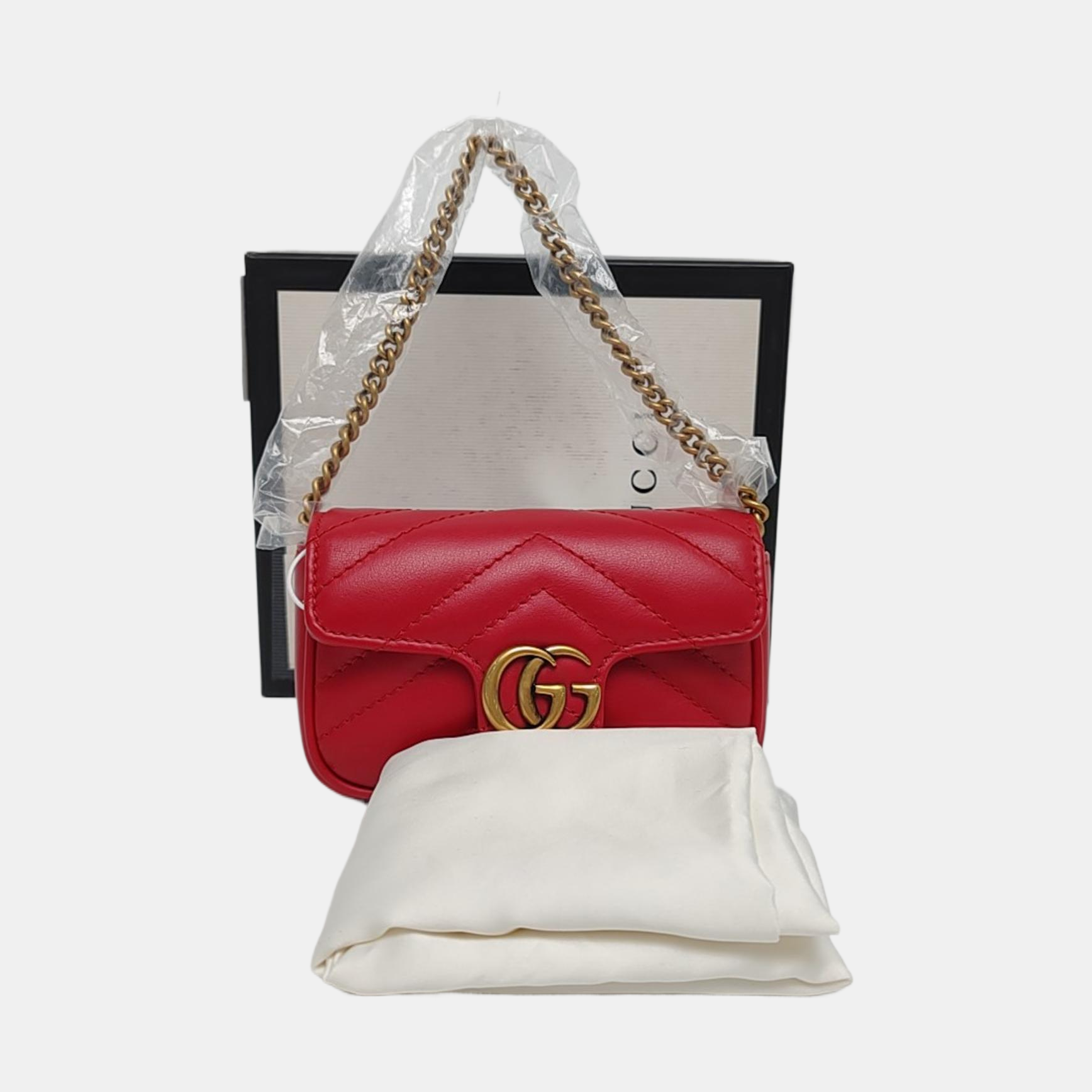 Authenticated pre-owned  GG Marmont Super Mini Calfskin Red - Top Handle Bag at Looply