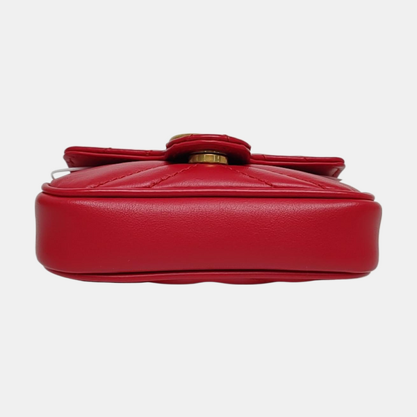 Authenticated pre-owned  GG Marmont Super Mini Calfskin Red - Top Handle Bag at Looply