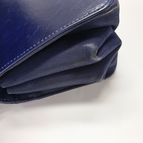 Authenticated pre-owned  Classic Flap Quilted Calfskin Blue - Shoulder Bag at Looply