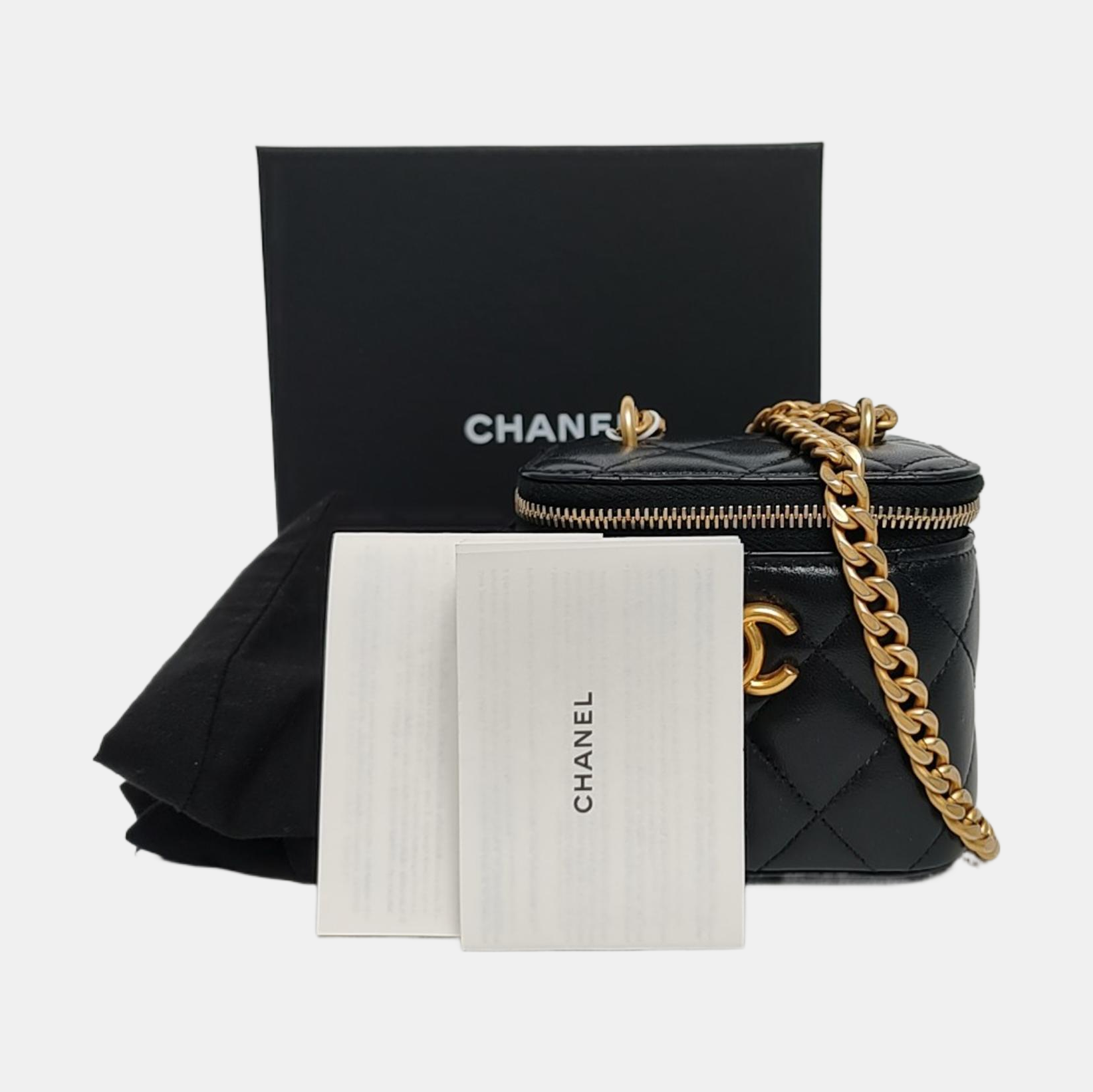 Authenticated pre-owned  Vanity Case Quilted Lambskin Black - Crossbody Bag at Looply