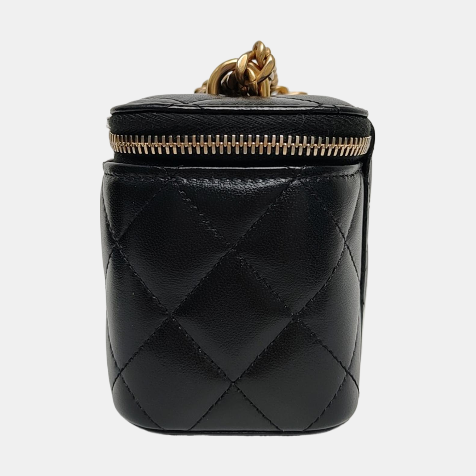 Authenticated pre-owned  Vanity Case Quilted Lambskin Black - Crossbody Bag at Looply