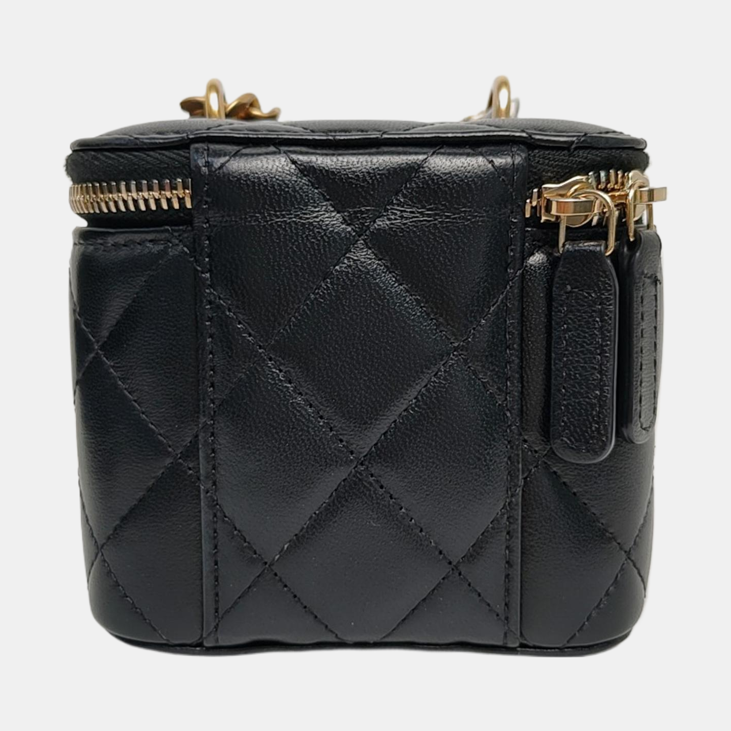 Authenticated pre-owned  Vanity Case Quilted Lambskin Black - Crossbody Bag at Looply