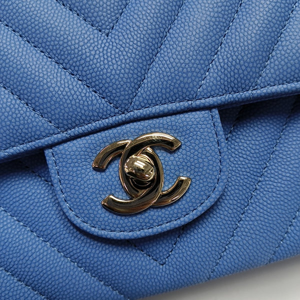 Authenticated pre-owned  Classic Flap Medium Chevron Grained Calfskin Blue - Shoulder Bag at Looply