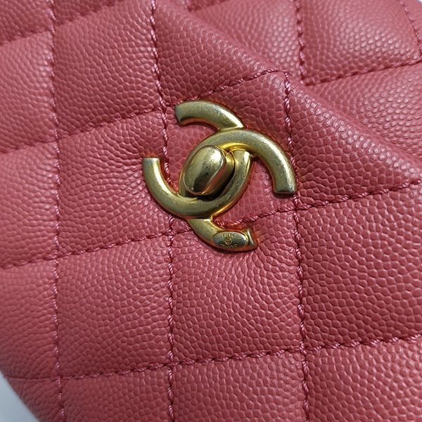 Authenticated pre-owned  Coco Handle Quilted Grained Calfskin Pink - Shoulder Bag at Looply