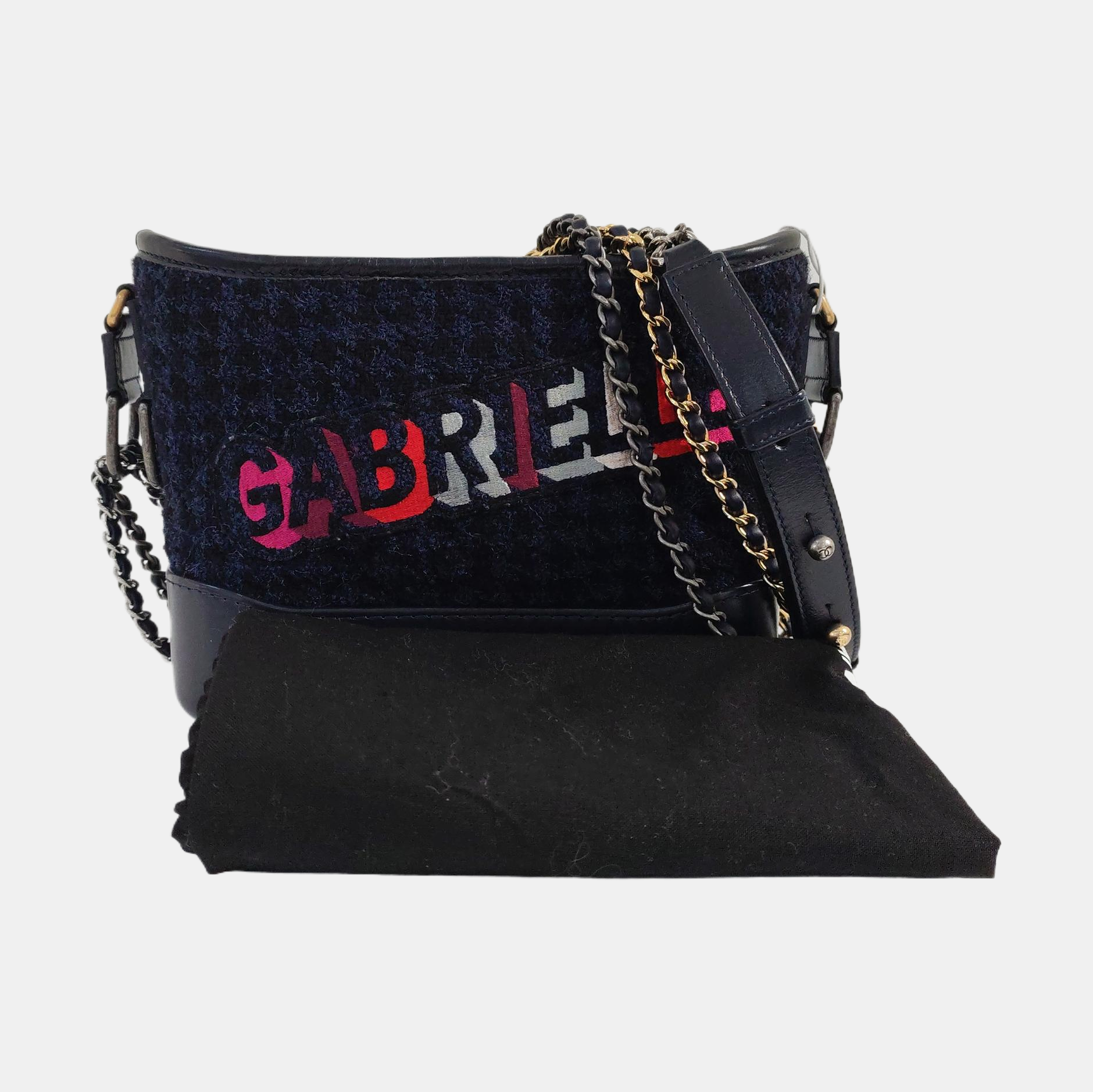 Authenticated pre-owned  Gabrielle Small Wool Black - Crossbody Bag at Looply
